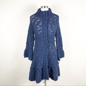 |•Free People•| Trumpet Style Sweater